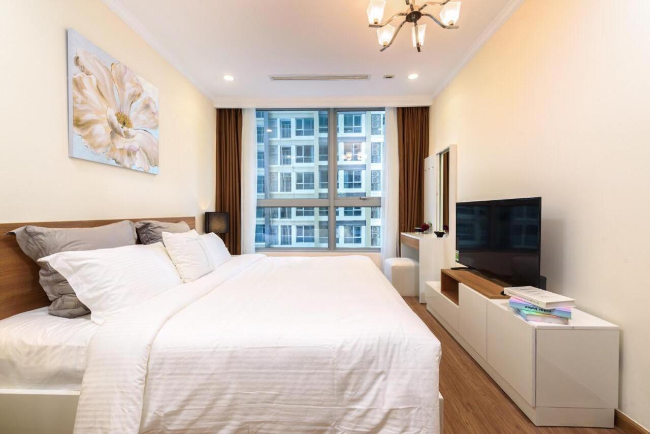 Homes By Christine - Vinhomes Central Park ホーチミン市 エクステリア 写真