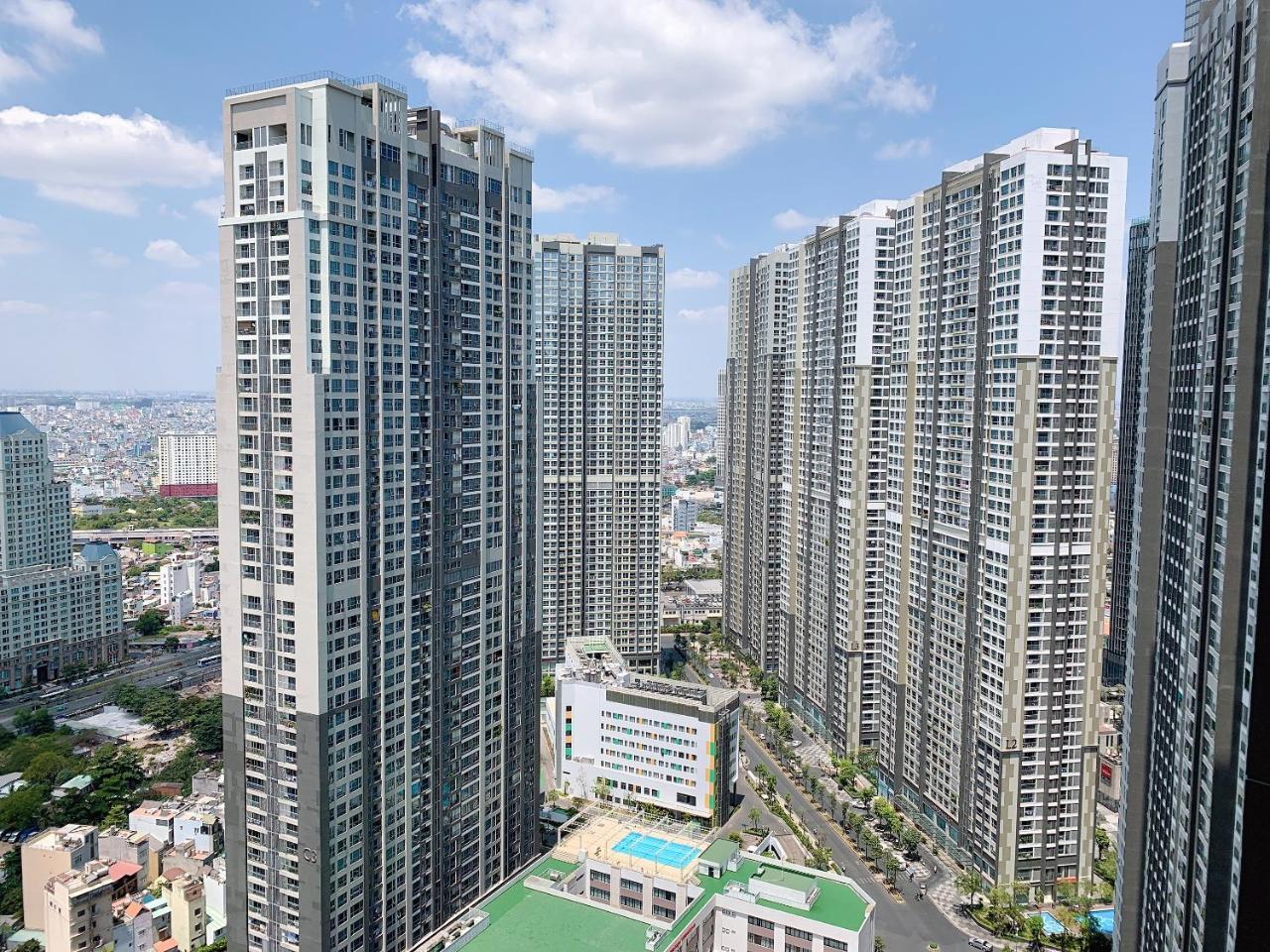 Homes By Christine - Vinhomes Central Park ホーチミン市 エクステリア 写真